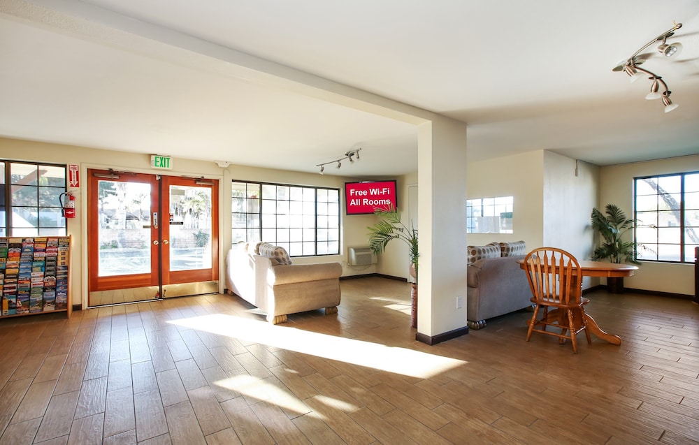 Red Roof Inn Lompoc - photo 29