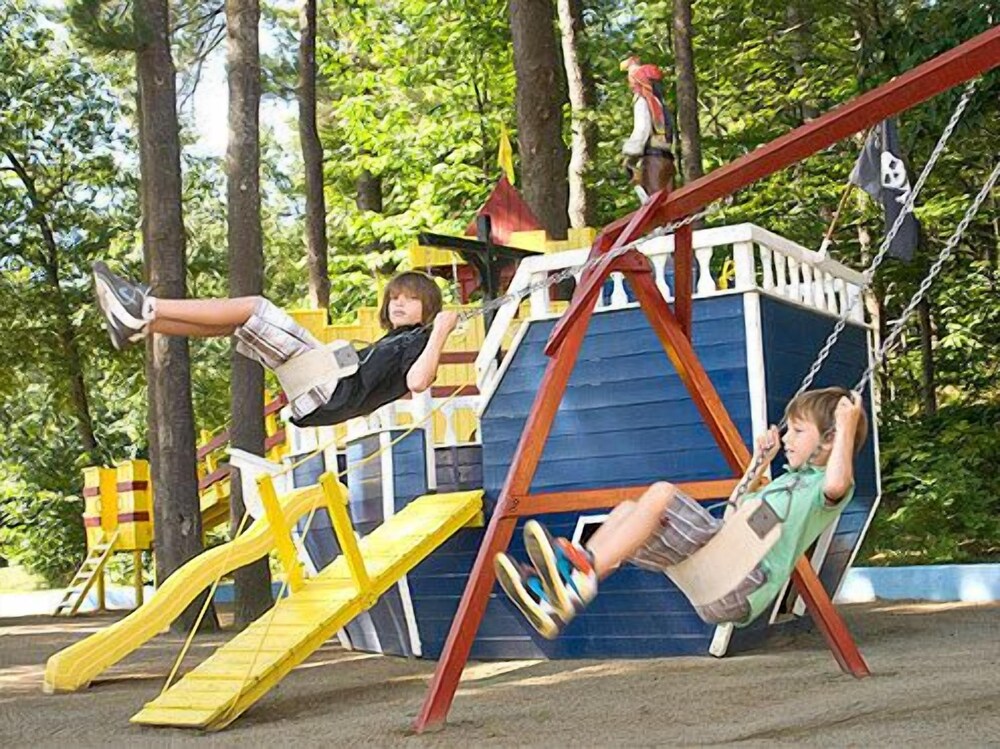 Colonel Williams Resort and Suites - photo 11
