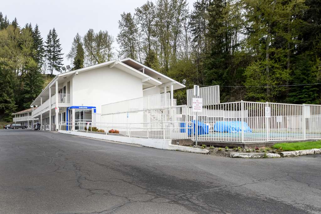 Motel 6 Kelso Mt. St. Helens - photo 4