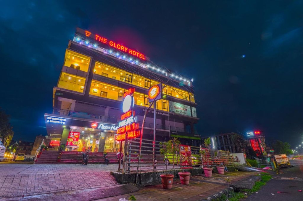 The Glory Hotel - last minute hotel in Dehra Dun