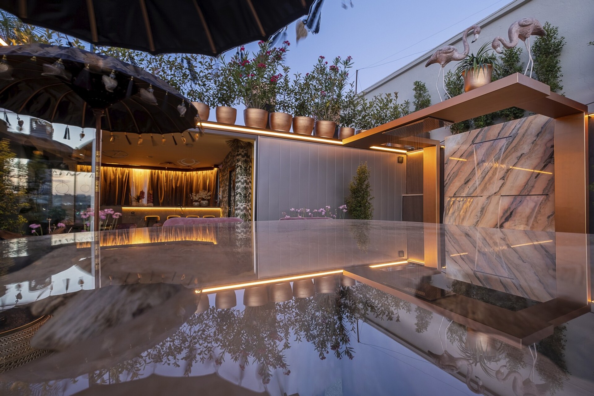 ON Suites Sevilla Apartments — 4-Star Luxury Hotel in Sevilla, Spain