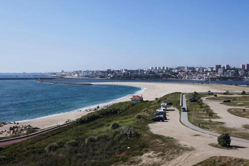 Porto Ocean flat — 4-Star Luxury Hotel in Vila Nova De Gaia, Portugal