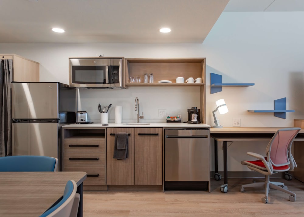 Home2 Suites By Hilton Boone - photo 20