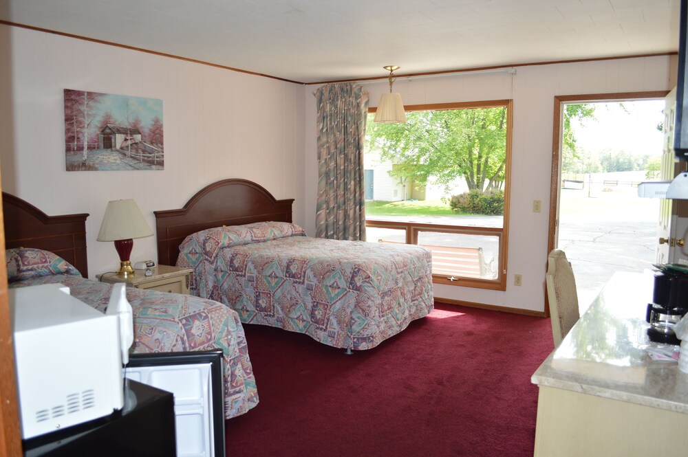 Summer Breeze Resort - photo 13