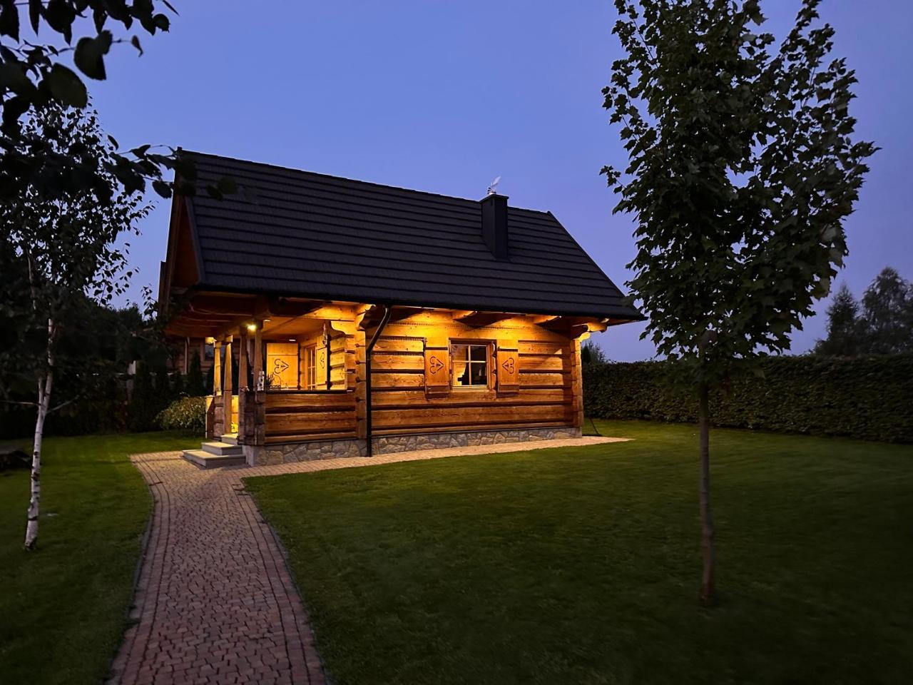 Pod Gwiazdami - carbon neutral hotel in Dabrowka