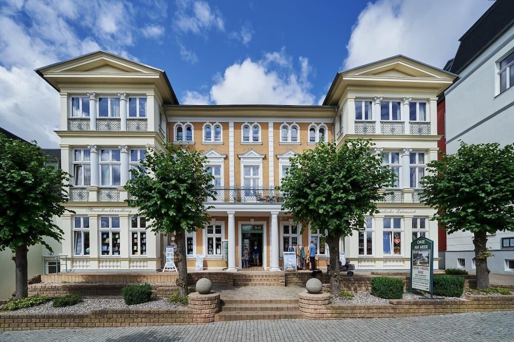 Strandvilla Viktoria in Ostseebad Zinnowitz, Germany