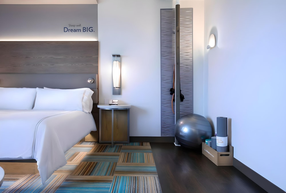 EVEN Hotel Omaha Downtown Old Market by IHG - photo 10