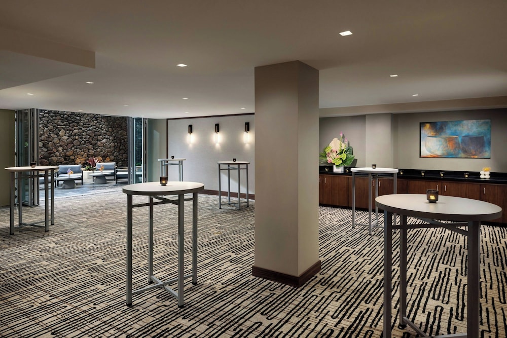AC Hotel by Marriott Honolulu - photo 60