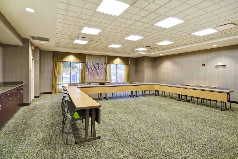 Springhill Suites by Marriott Louisville Airport - photo 42