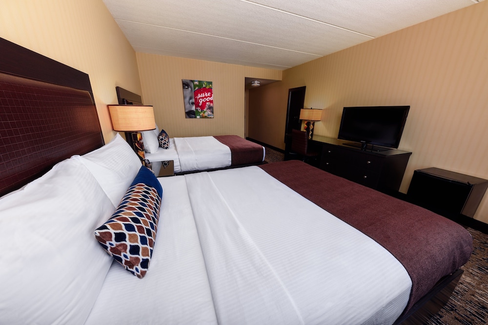 Boulder Station Hotel and Casino - photo 9