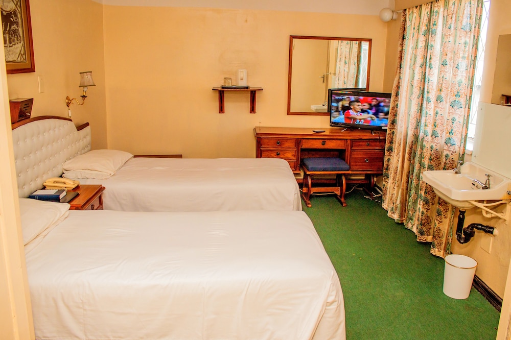 The Grey's Inn — hotel in Bulawayo