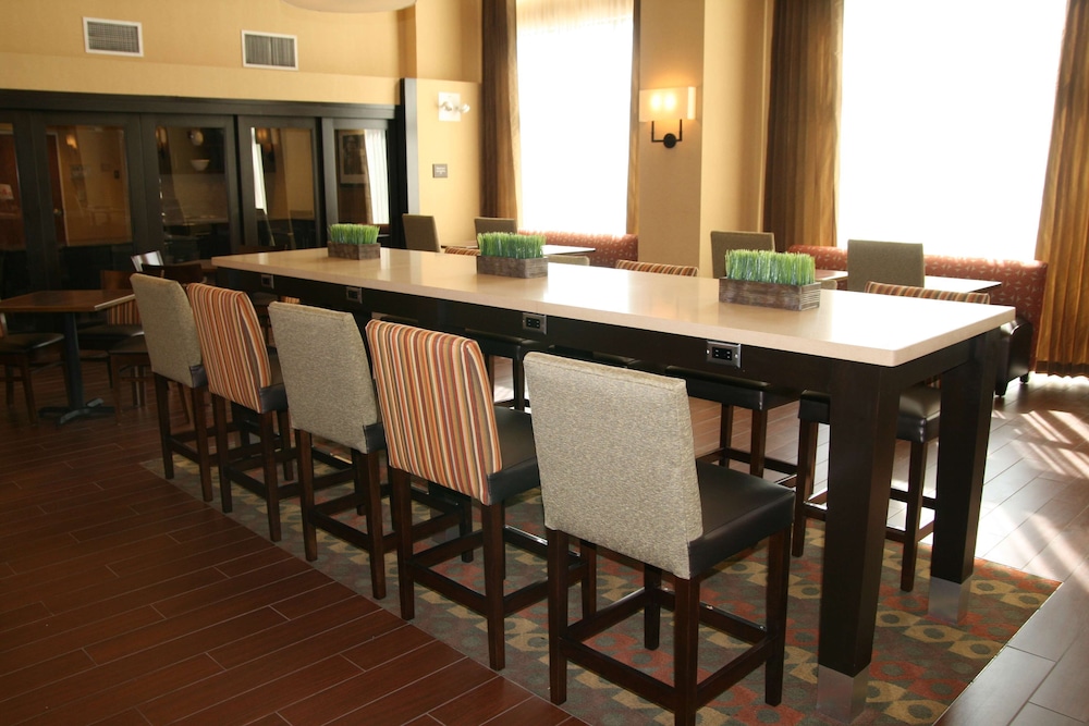 Hampton Inn & Suites Oxford Anniston - photo 5