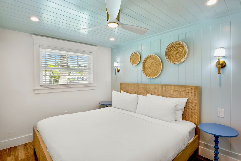 Tropical Breeze Resort - photo 50