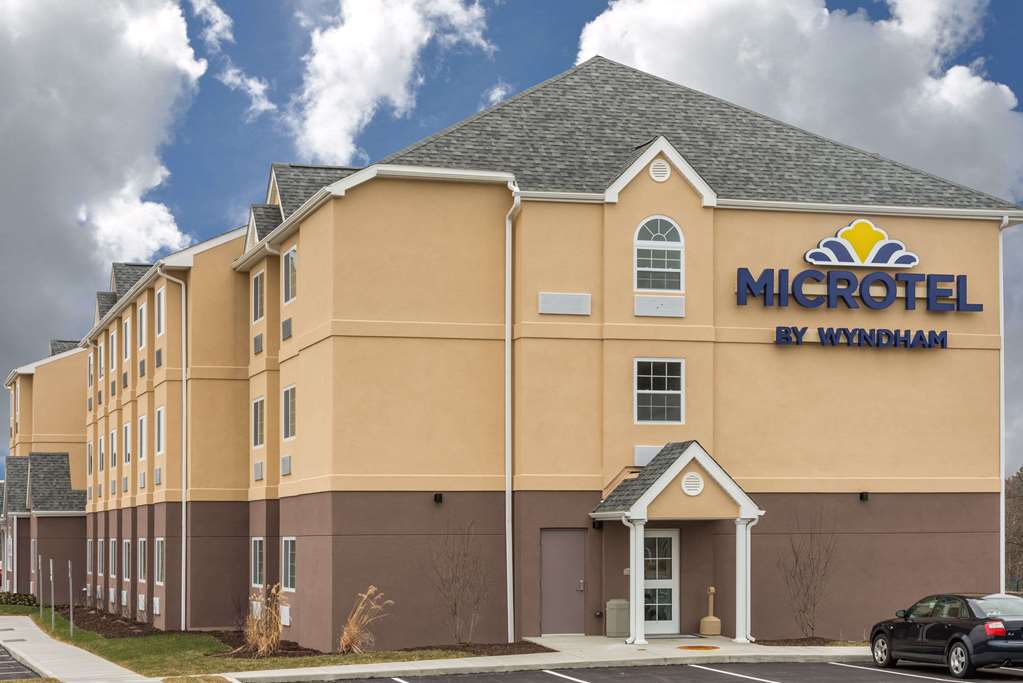 Microtel Inn & Suites By Wyndham Beaver Falls - photo 2