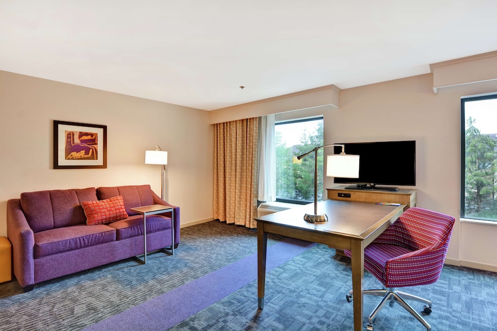 Hampton Inn & Suites Ashland - photo 23
