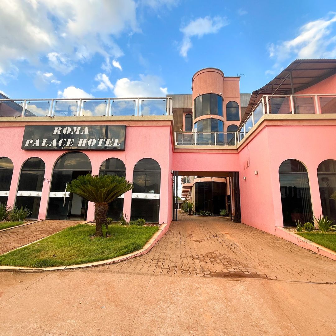 Roma Palace Hotel in Tucuma, Brasil