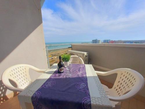 Cortina 1 85 - carbon neutral hotel in Comacchio