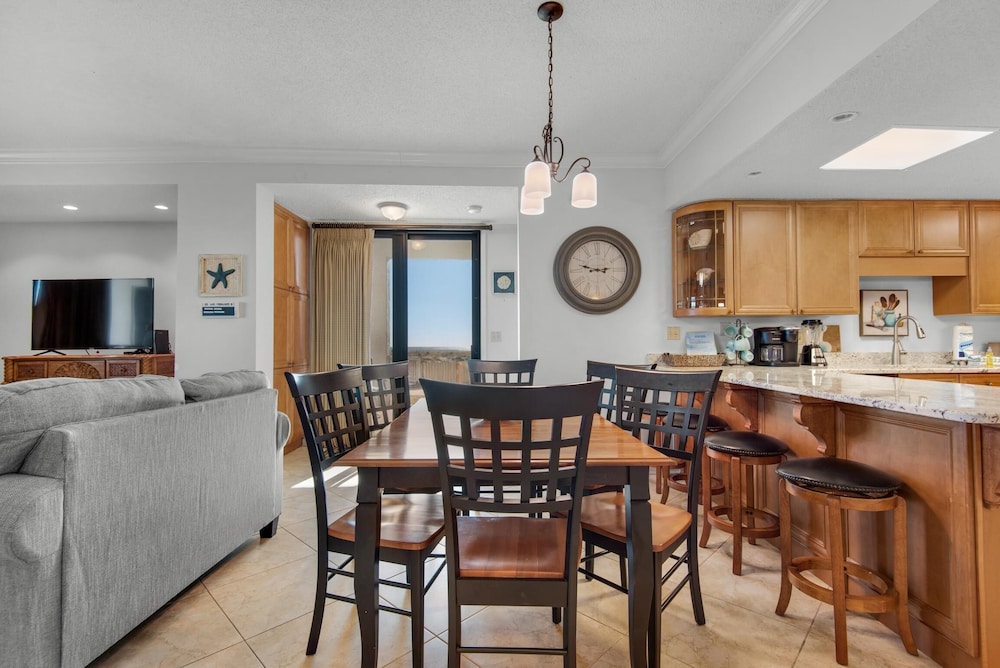Navarre Towers 104 - photo 28