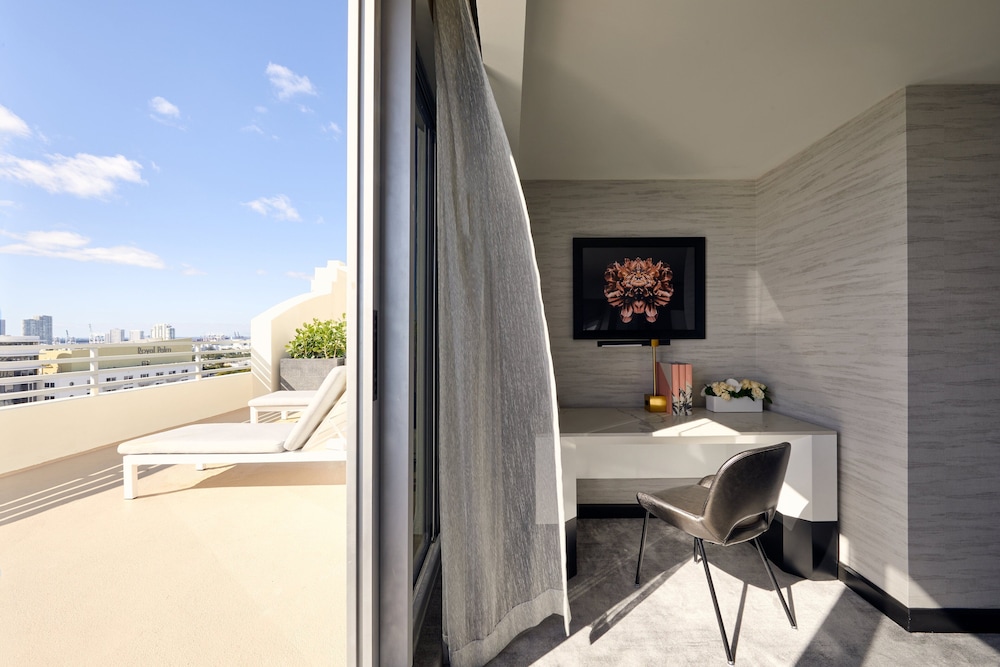 Loews Miami Beach Hotel - photo 46