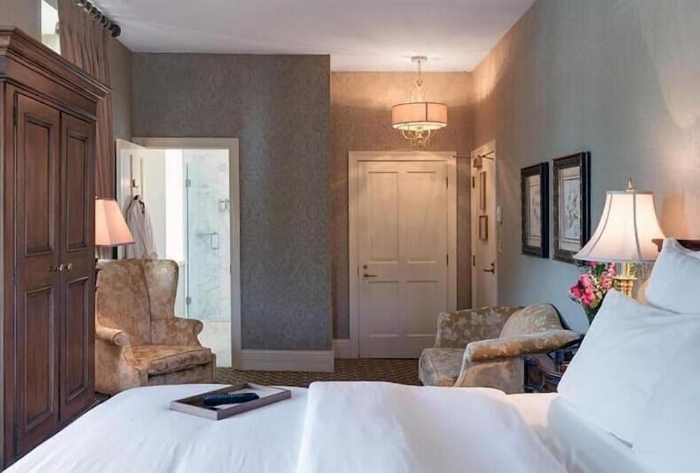 Nicollet Island Inn - photo 4