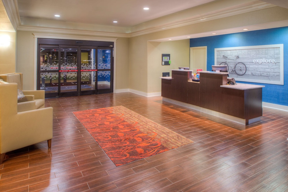 Hampton Inn Baton Rouge Denham Springs - photo 2
