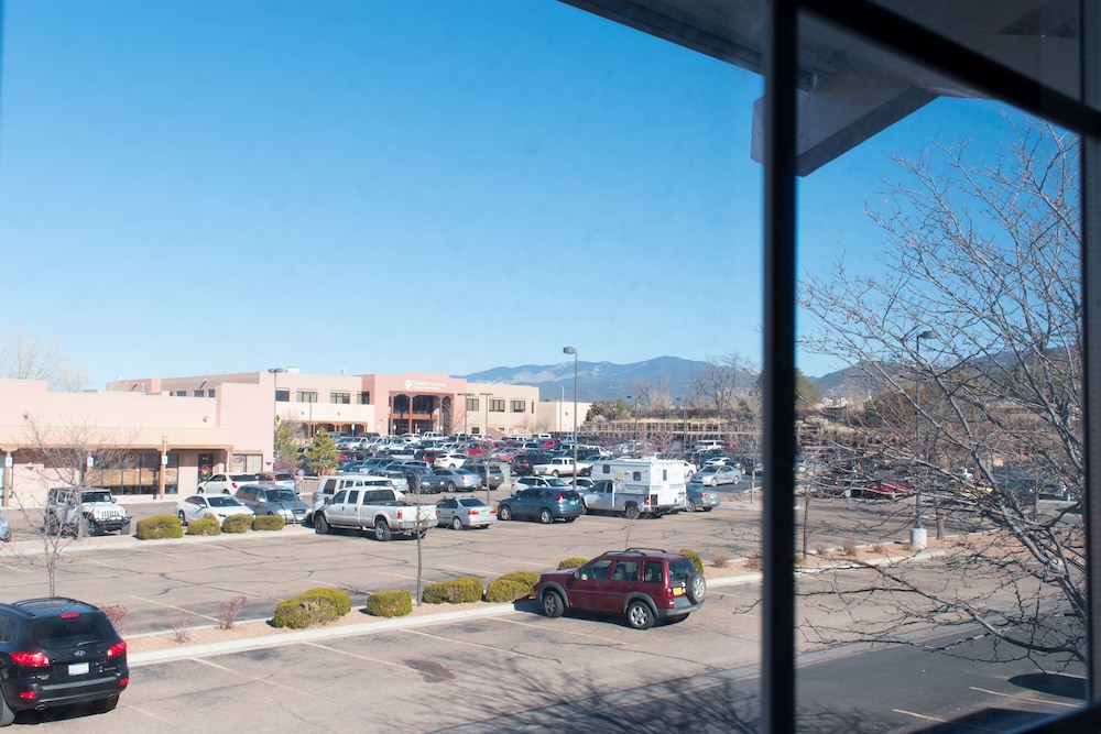 Santa Fe Suites - photo 40