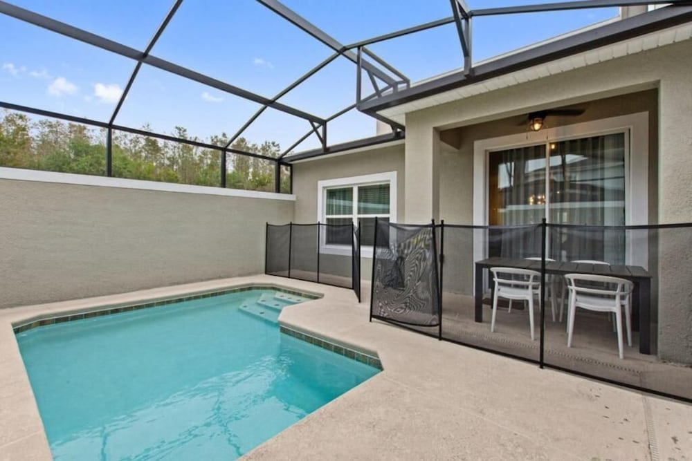 Gorgeous 4 Bd w Pool at Storey Lake Resort 4277 - photo 34