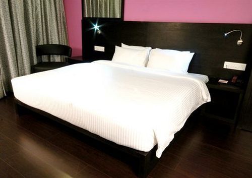Clarks Inn Suites in Pune, India