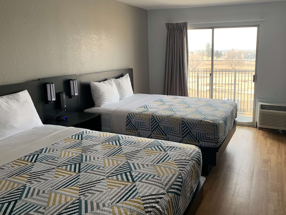 Motel 6 Lincoln NE Airport - photo 21