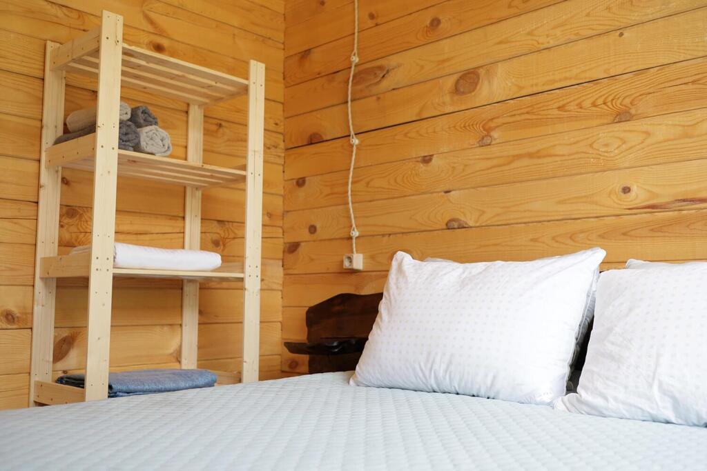Archyndu - carbon neutral hotel in Inya