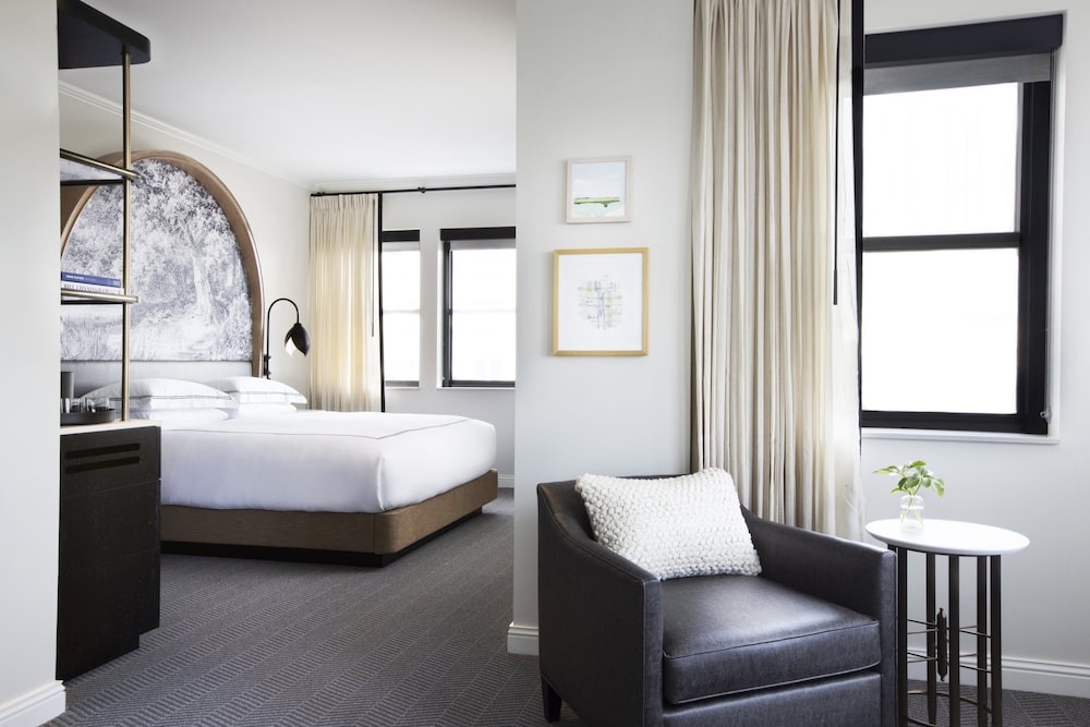 Kimpton Cottonwood by IHG - photo 13