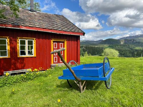 Magdastu på Romstad Gård pet-friendly hotel Hoylandet