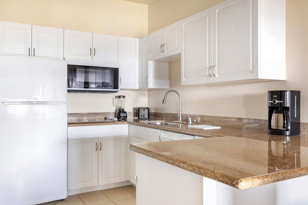 Hilton Vacation Club Riviera Beach & Shores CA - photo 19