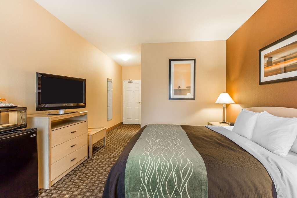 Quality Inn & Suites Loveland - photo 8