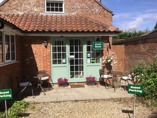 Coach House Wroxham Holiday Cottage — 4-Star Luxury Hotel in Norwich, United Kingdom