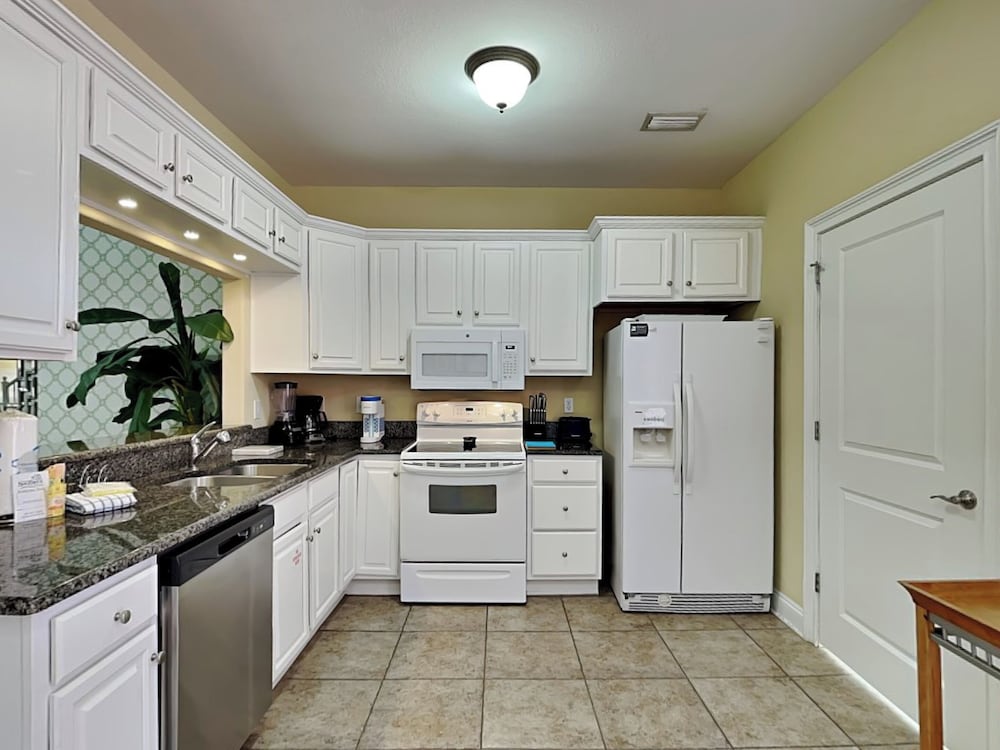 Banana Bay Townhome #6075 - photo 11