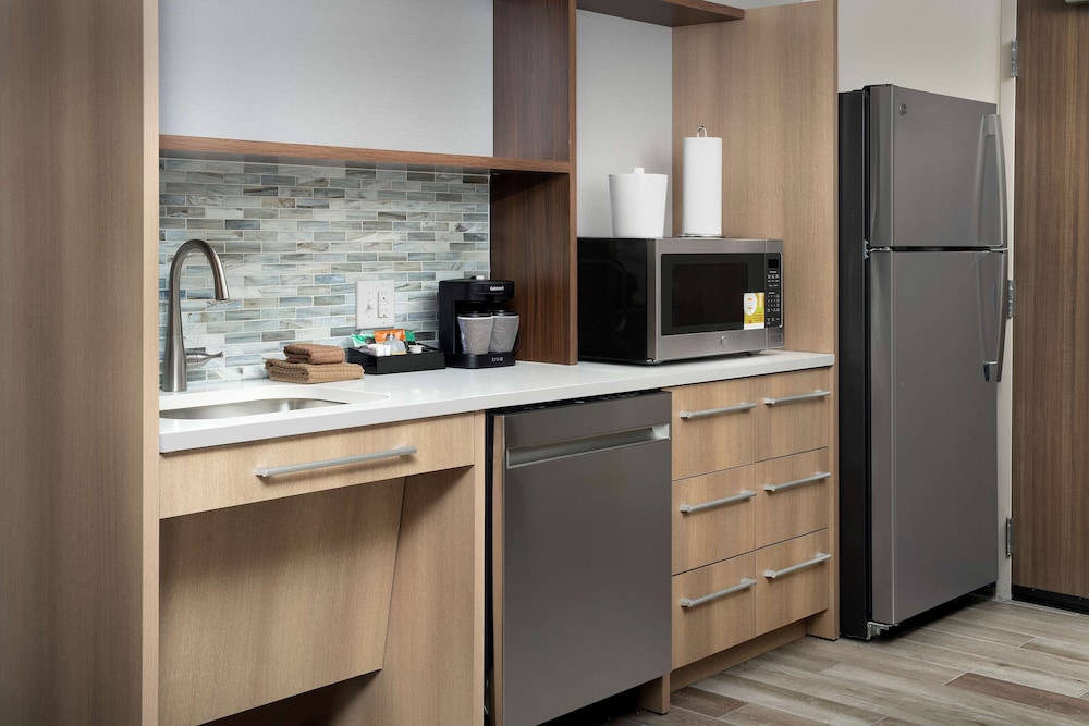 Home2 Suites by Hilton Owings Mills - photo 16