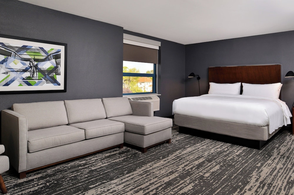 Four Points by Sheraton Omaha Midtown - photo 9