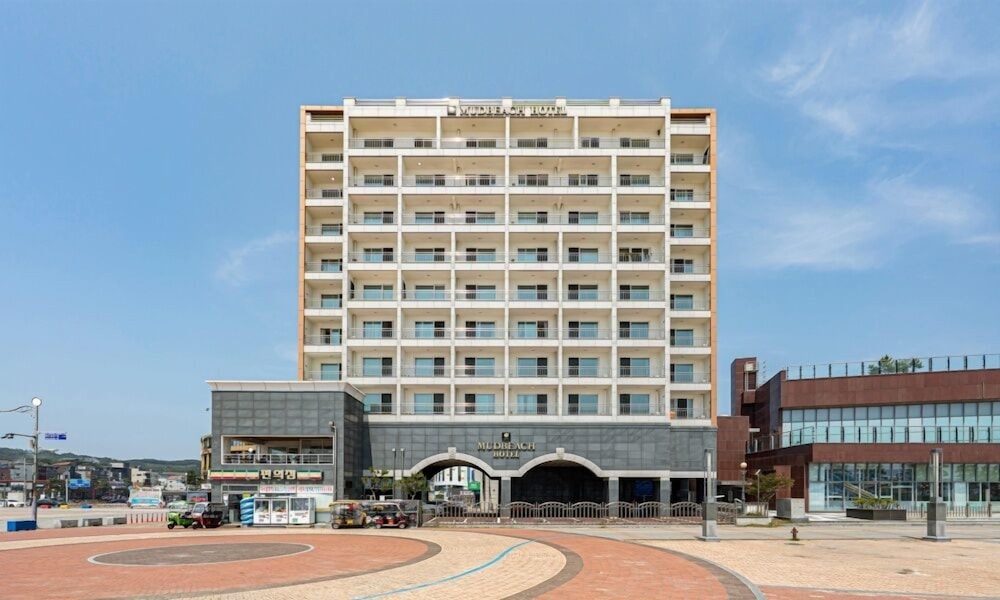 Mud Beach Hotel - carbon neutral hotel in Busan