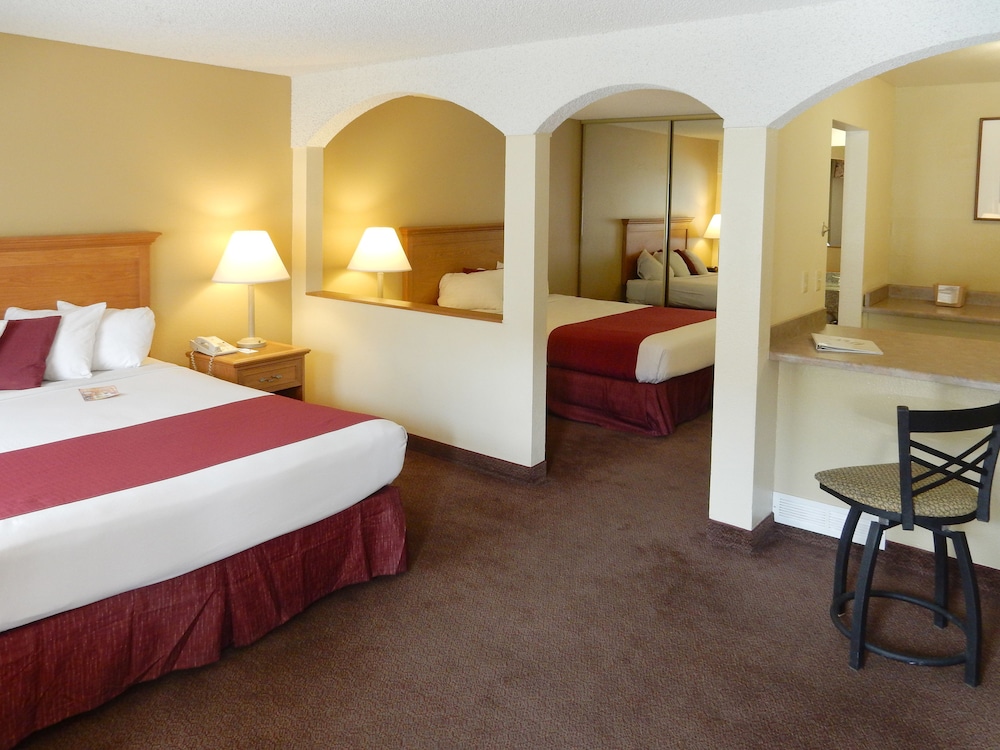 Mardi Gras Hotel & Casino - photo 4