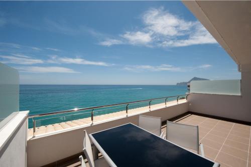 Apartamentos Calpestabili — 4-Star Luxury Hotel in Altea, Spain