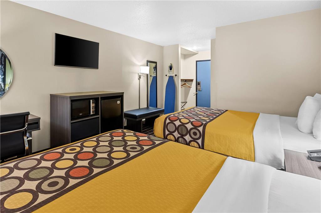 Super 8 by Wyndham Watertown WI - photo 19