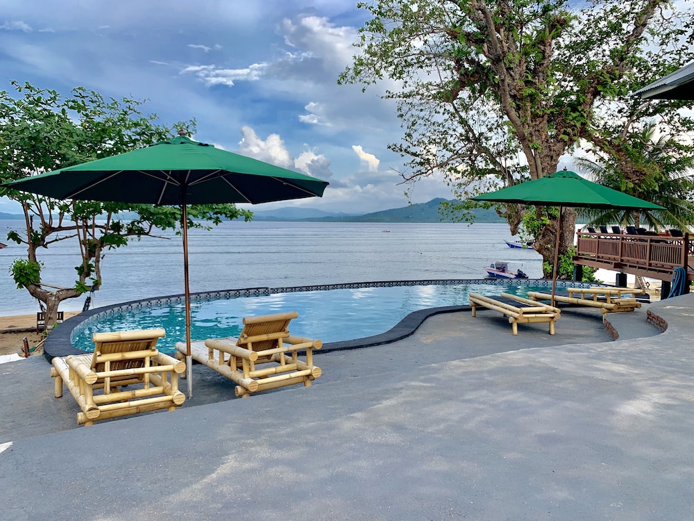 MC Bunaken Padi Dive Resort in Manado, Indonesia