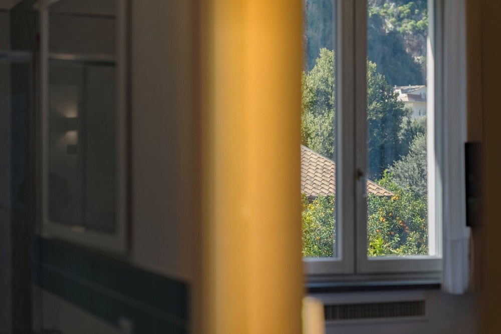 Coral White in Sorrento, Italy