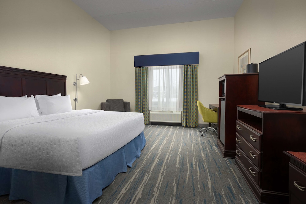 Hampton Inn Syracuse Clay - photo 10