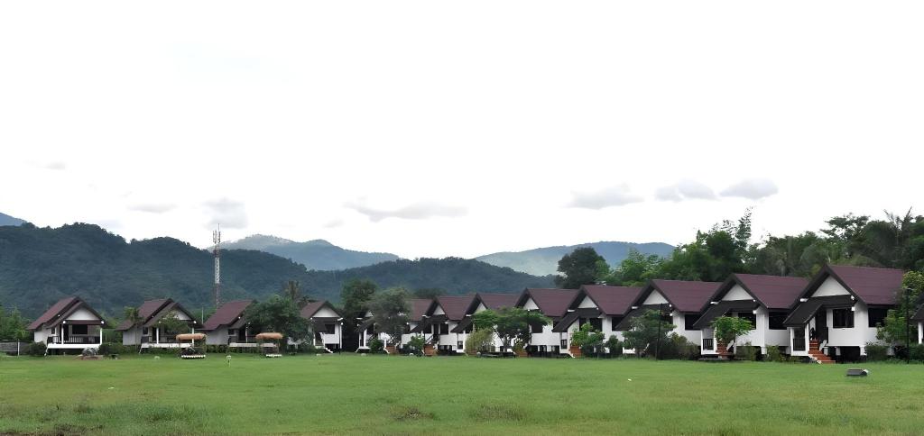 Hometown of Dragon Hotel in Vangviang, Laos