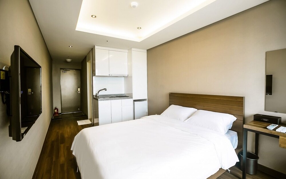 Hotel Mcc - last minute hotel in Seogwipo
