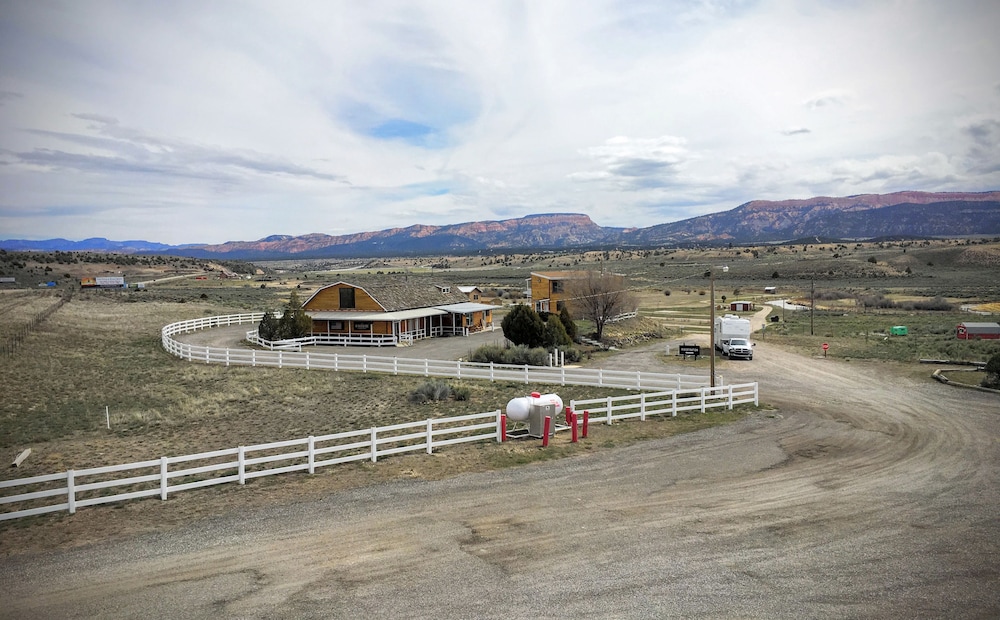 The Riverside Ranch RV Park Motel & Campground - photo 62
