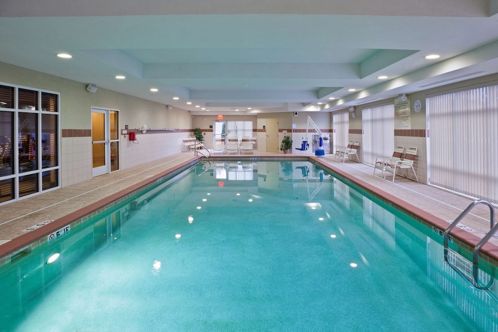 Hampton Inn Matamoras Milford - photo 22