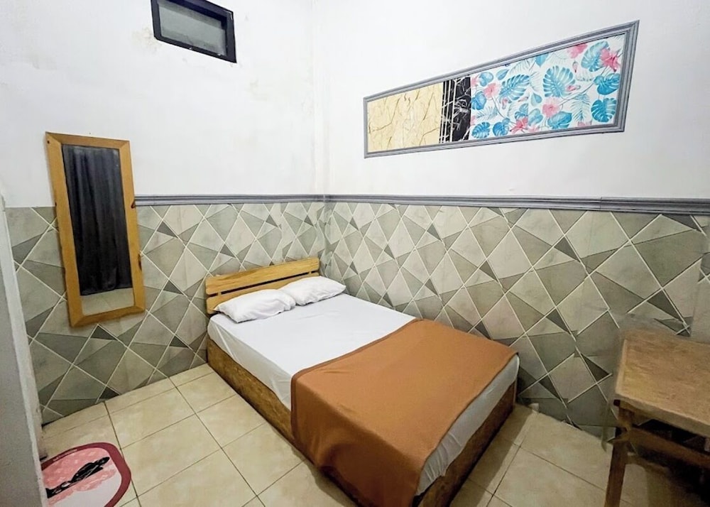 Rumi Hotel — Malang — photo 3